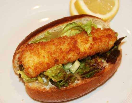 DAILY DINNERS Fish Finger Hot Dogs daily-dinners-fish-finger-hot-dogs